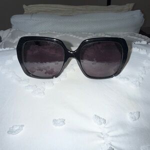 Gucci Black Oversized Sunglasses